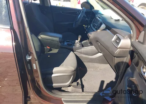 2016 Kia Sorento 2.4L Lx из США, поврежденный, VIN 5XYPG4A37GG028487